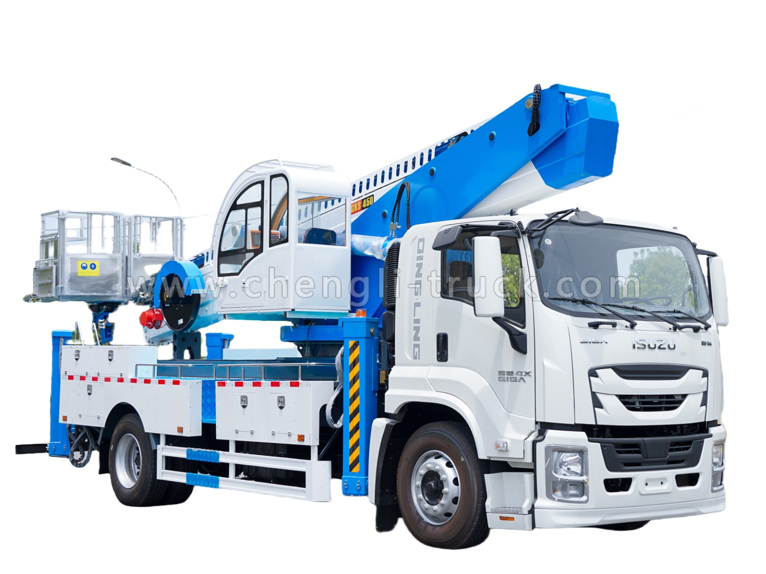 ISUZU GIGA 45 meter manlift hydraulic platform truck