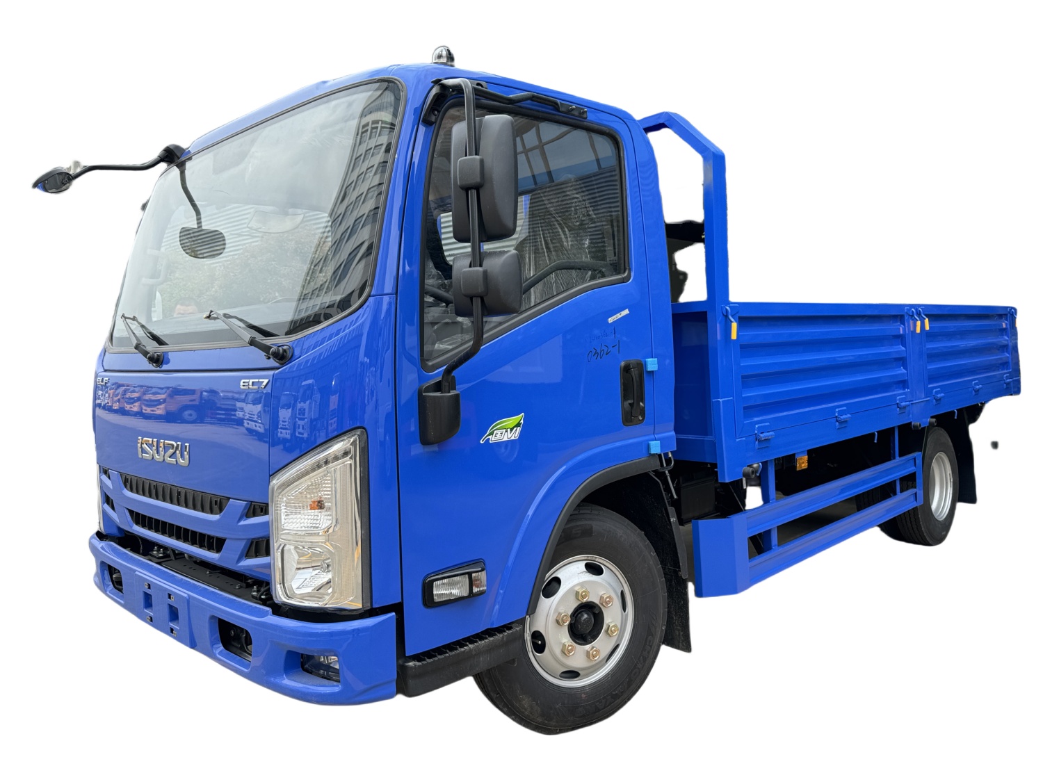 ISUZU 2500cc 127hp 4.2Meters Cargo Truck