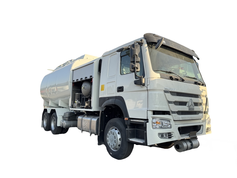 HOWO 6*4 aircraft refueling truck 20000L with pressure and gravity refueling system