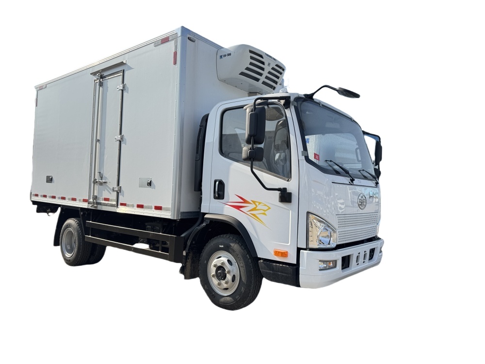 FAW 4.2m refrigerator truck with Carrier and Thermo King unit