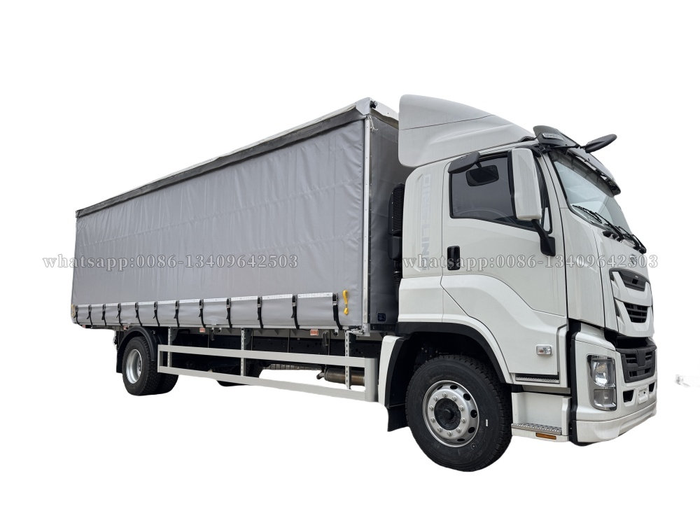 ISUZU GIGA 240HP side curtain truck 