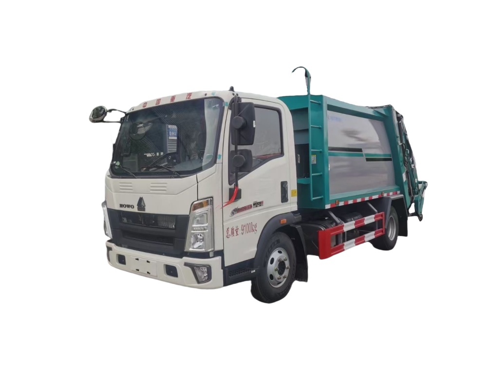 HOWO 8000L compactor garbage truck